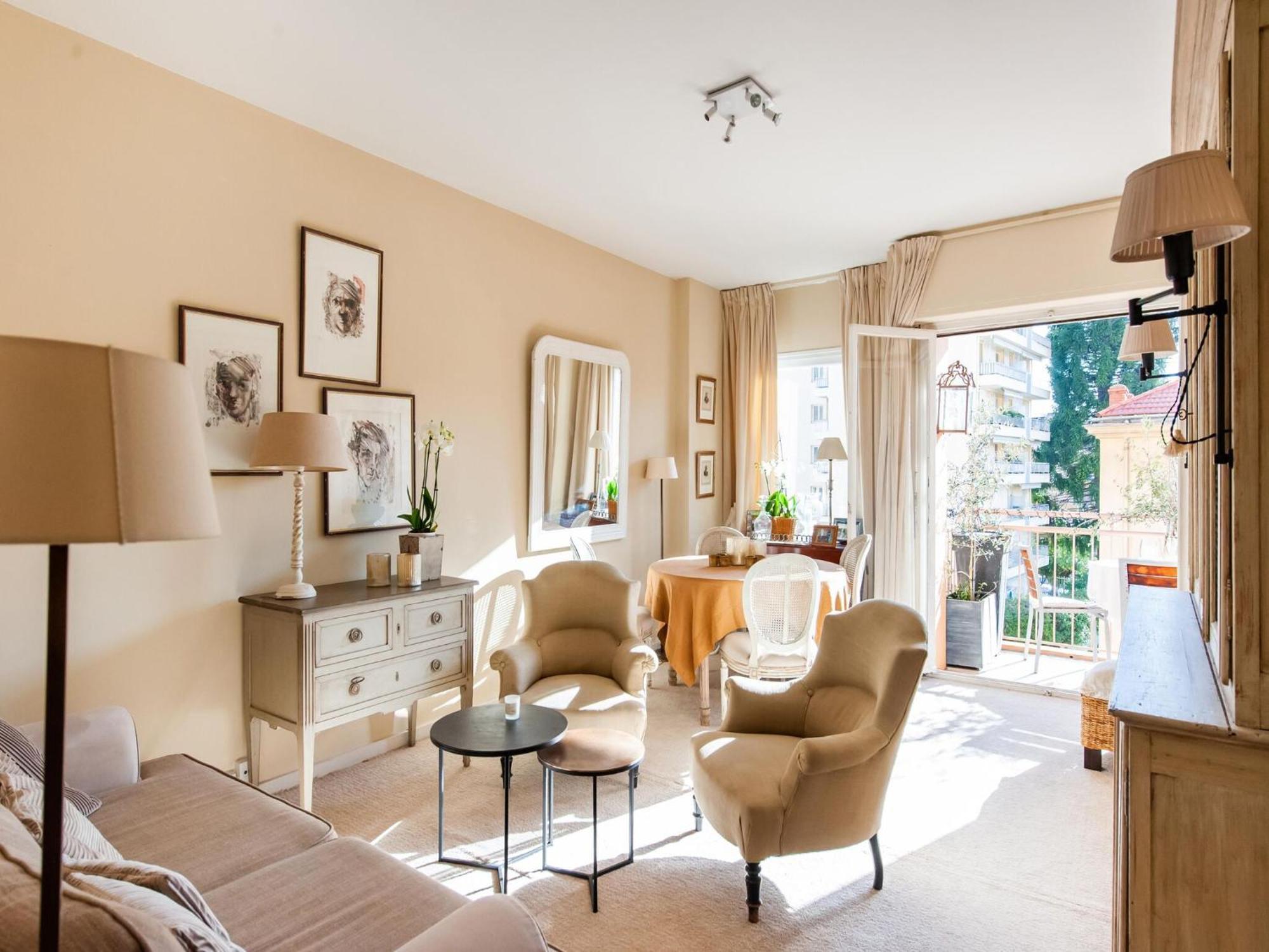 Nice Apartment In Menton With Balcony Terrace Exterior photo